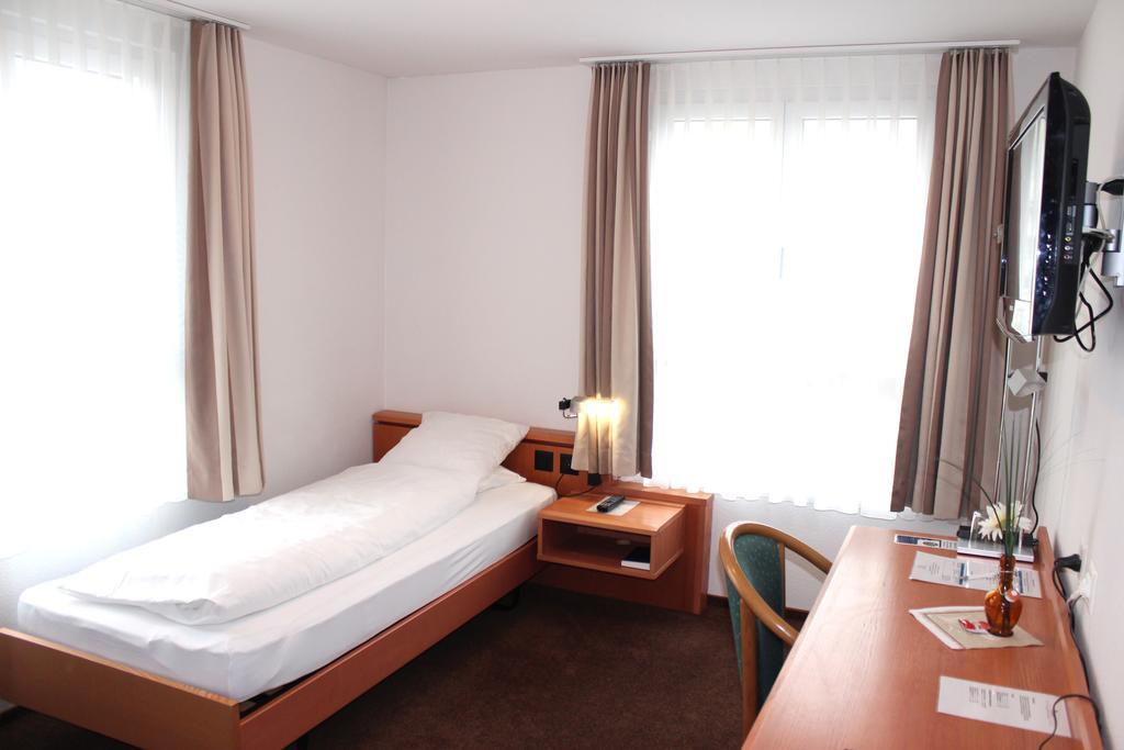 Hotel Freihof Swiss Lodge Unterageri Bilik gambar